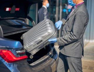 Luxury marina and yacht transportation service in Nassau