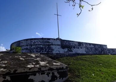 Visit Fort Charlotte