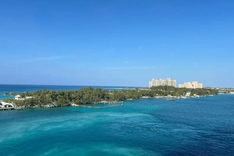 Let's explore something about Nassau, Bahamas, and see how it is one of the seven destinations that you must visit, including: - the historical sites - the hotels - the swimming pools and much more to explore with a car rental service in Nassau, Bahamas.
